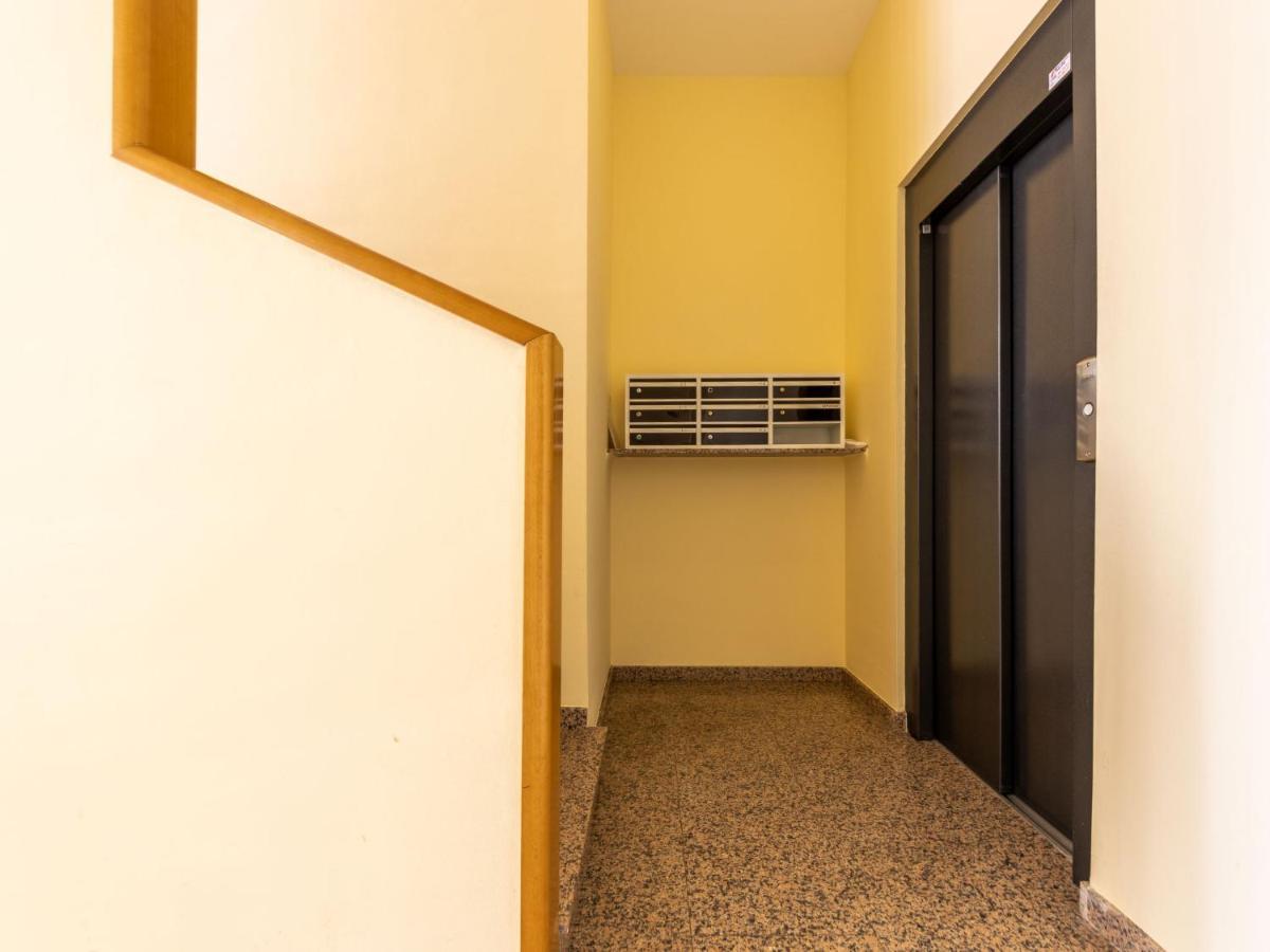 Apartment Narcis By Interhome 安波拉 外观 照片